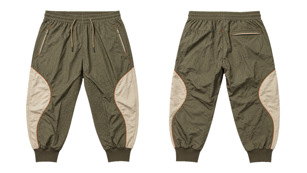Olive Bone Parachute Three-Quarter Joggers design